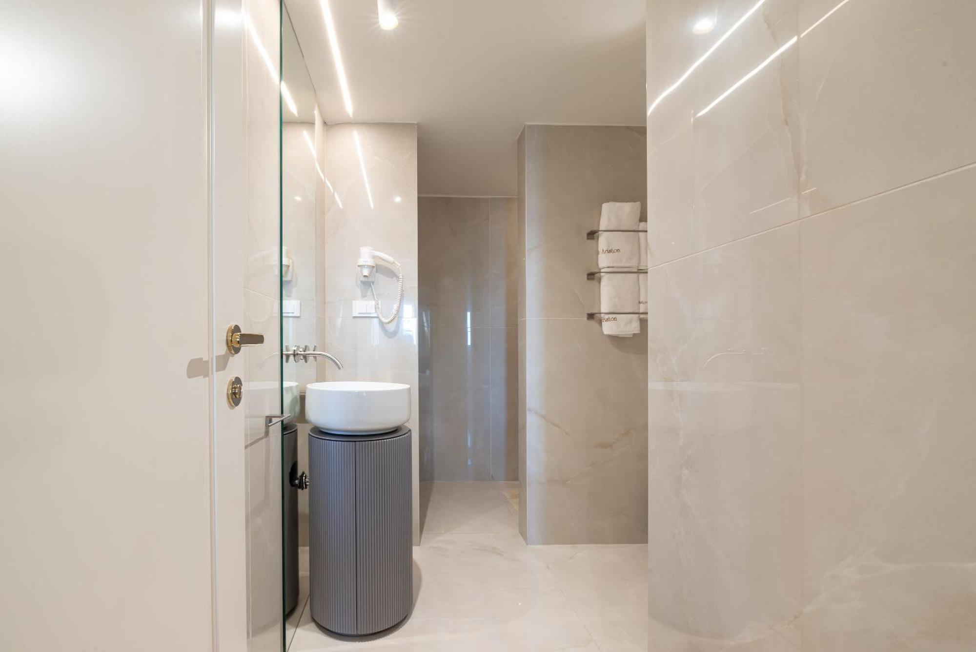 Hotel Ariston