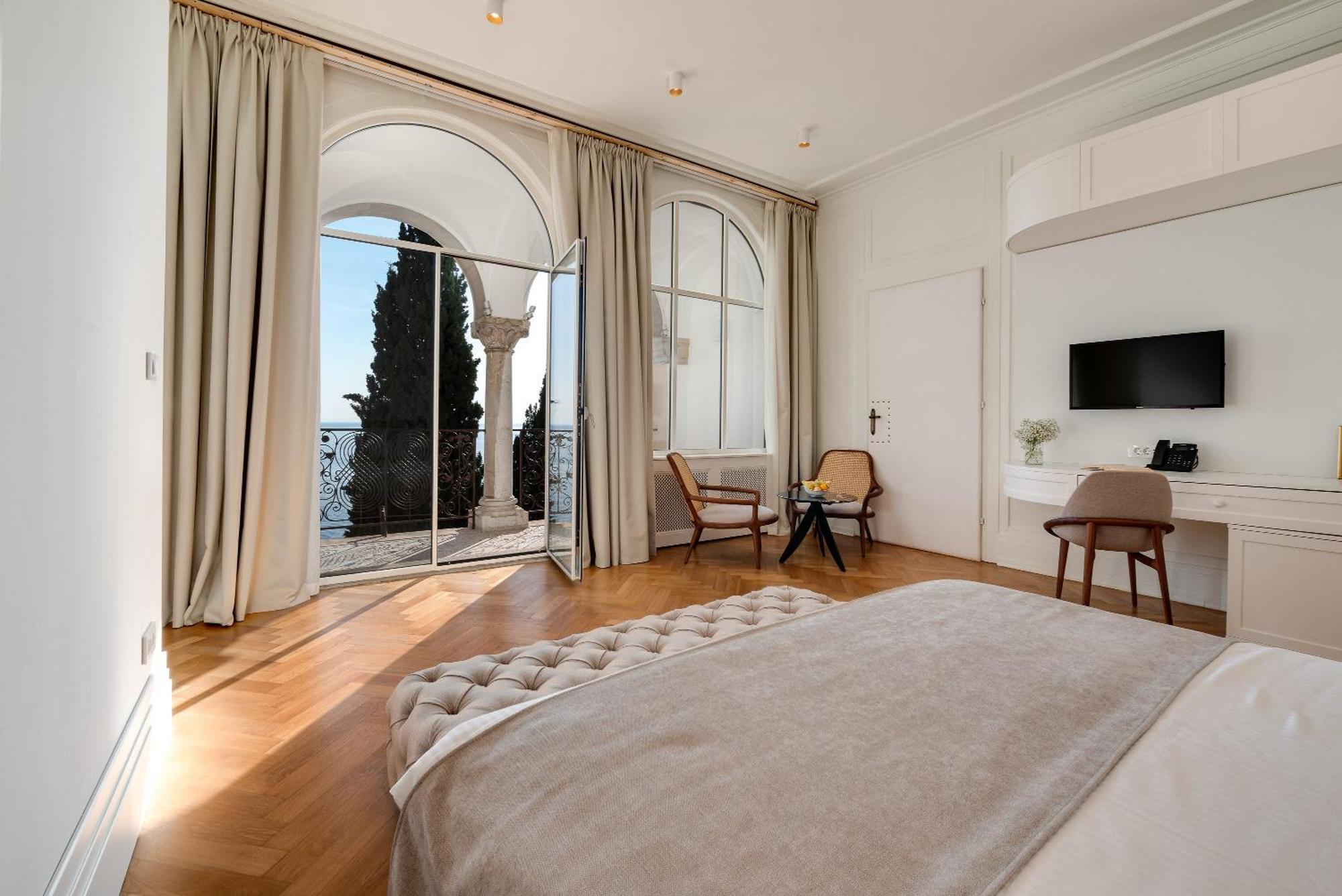 Hotel Ariston 3*
